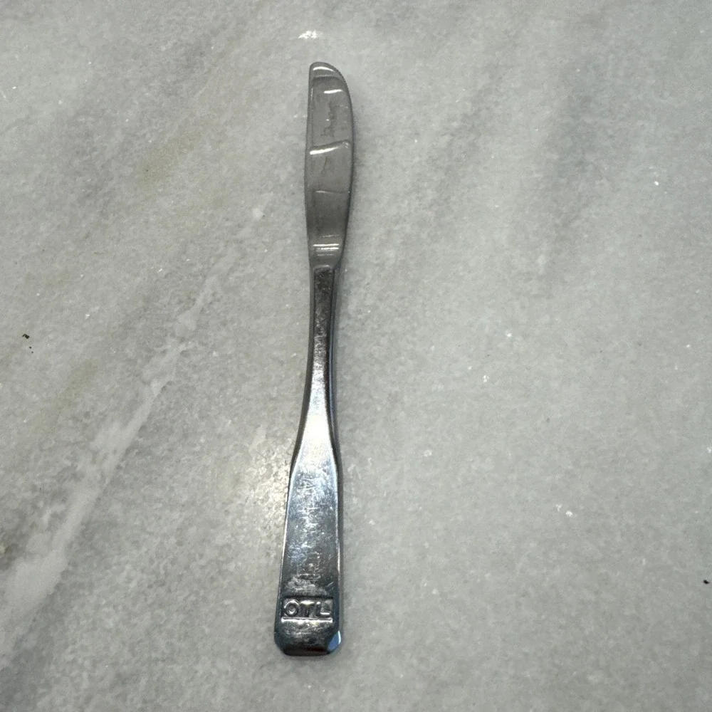 OTL South Airlines Odessa Ukraine Knife Flatware Silverware‎ Plane Food Service